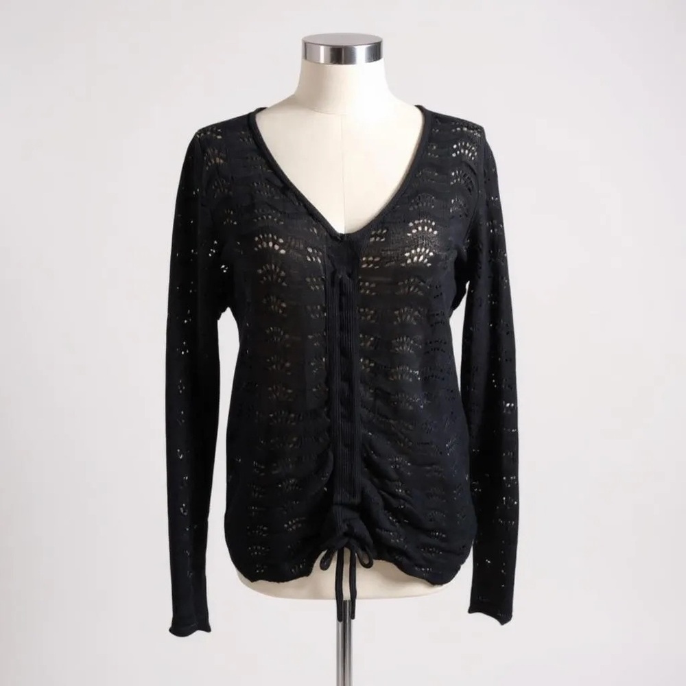 NWT Maurices Black Crochet Look Sweater Medium Soft Stylish Lightweight Spring
